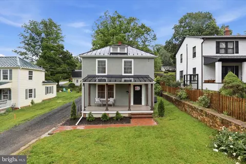 179 Waterloo St, Warrenton, VA 20186