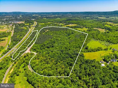 0 Crest Hill Rd, Marshall, VA 20115