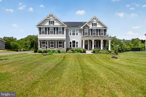 7979 International Dr, Warrenton, VA 20187