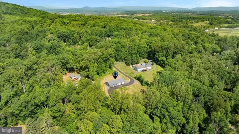 5331 Merry Oaks Rd, The Plains, VA 20198
