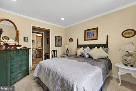 Bedroom - 3934 Rectortown Rd, Marshall, VA 20115 photo 2 of 6