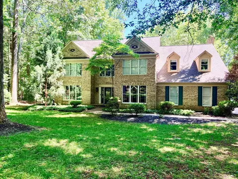 5843 Old Dominion Ct, Warrenton, VA 20187