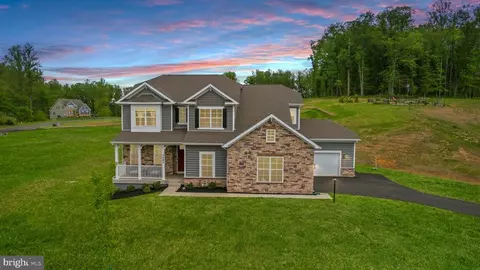 3451 Wooded Run Dr, Broad Run, VA 20137