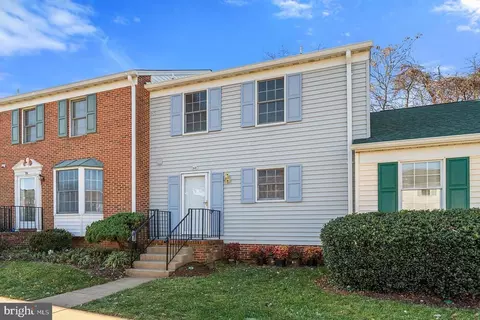 168 Fairfield Dr, Warrenton, VA 20186