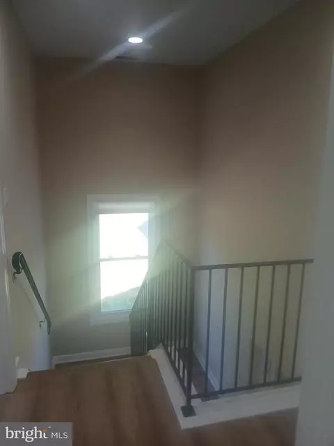 5201 Carolyns Way, Linden, VA 22642