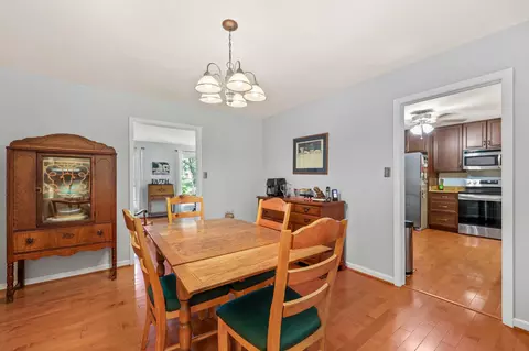 7357 Auburn Mill Rd, Warrenton, VA 20187