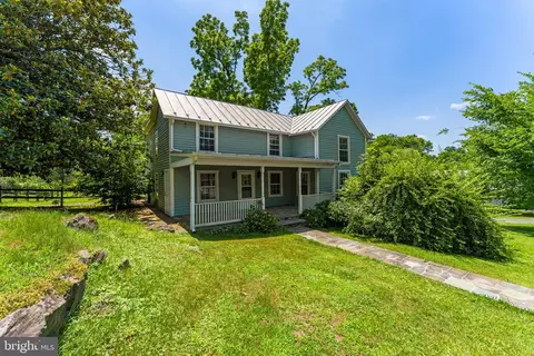 9027 John S Mosby Hwy, Upperville, VA 20185