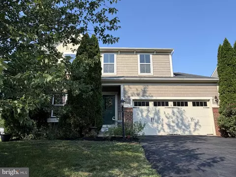 7334 Lake Willow Ct, Warrenton, VA 20187