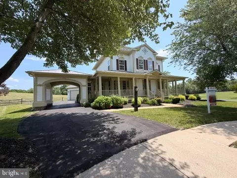 3582 Dell Ct, Warrenton, VA 20187