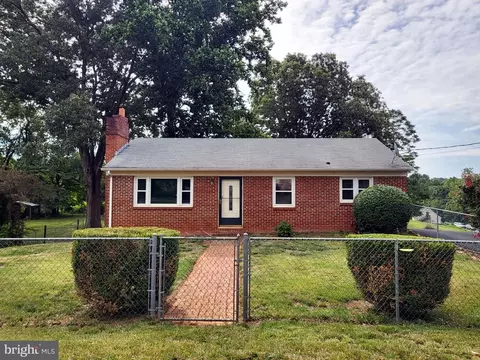 354 Locust Ln, Ruckersville, VA 22968
