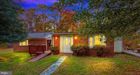 83 Whitepine Dr, Ruckersville, VA 22968