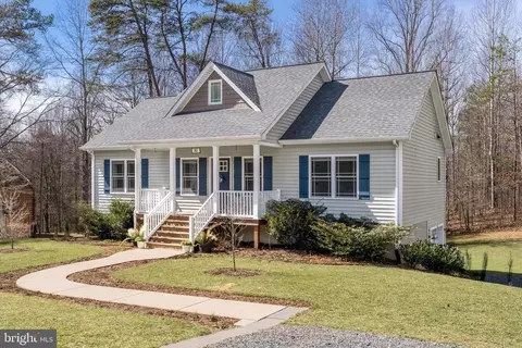 32 Tuckaway Rd, Ruckersville, VA 22968