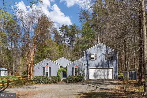 79 E Cedar Dr E, Ruckersville, VA 22968