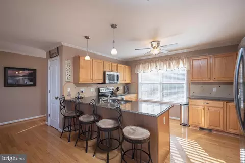 102 Busbees Point Rd, Bumpass, VA 23024 photo 2