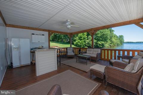 428 Tyler Point Ln, Bumpass, VA 23024 photo 7