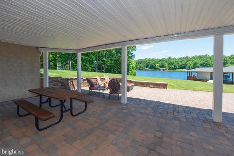 428 Tyler Point Ln, Bumpass, VA 23024 photo 46