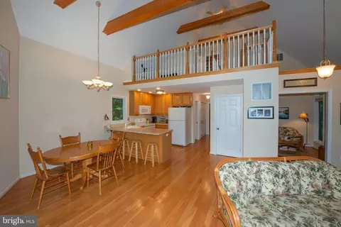 618 Retreat Rd, Bumpass, VA 23024 photo 5