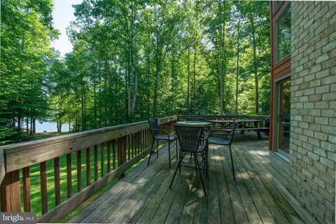 618 Retreat Rd, Bumpass, VA 23024 photo 11