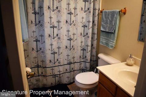 742 Eastham Rd, Bumpass, VA 23024 photo 11
