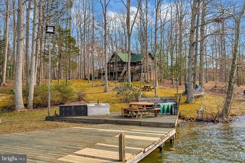 5 Commodore Ln, Bumpass, VA 23024 photo 5