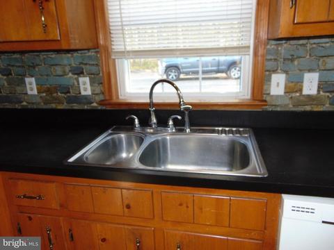 1505 Buckner Rd, Bumpass, VA 23024 photo 10