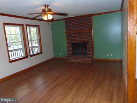 1505 Buckner Rd, Bumpass, VA 23024 photo 11