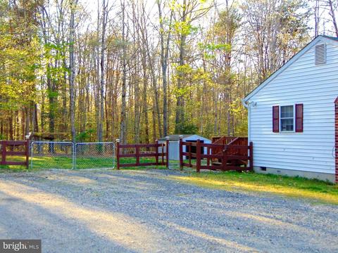 1505 Buckner Rd, Bumpass, VA 23024 photo 6