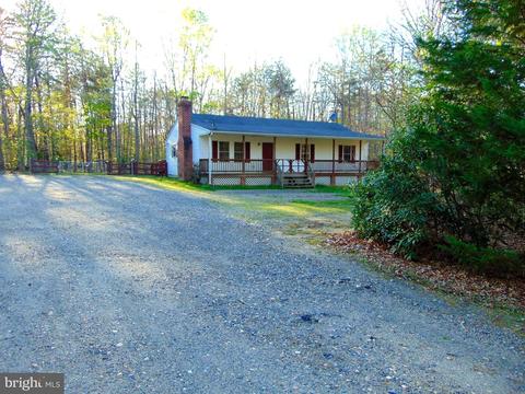1505 Buckner Rd, Bumpass, VA 23024 photo 2
