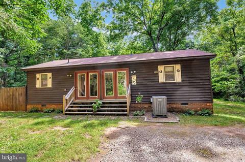 544 Plum Tree Rd, Bumpass, VA 23024 photo 2