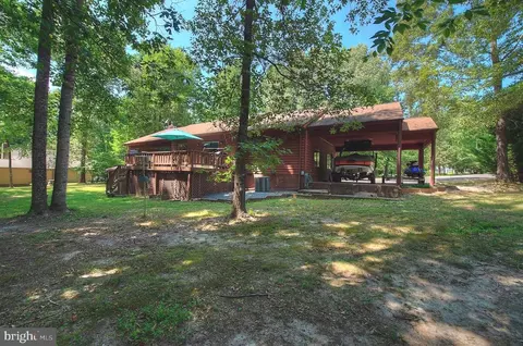 63 Jerdone Island Dr, Bumpass, VA 23024 photo 13