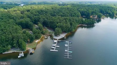 63 Jerdone Island Dr, Bumpass, VA 23024 photo 3