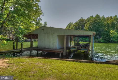 333 Cooke Ln, Bumpass, VA 23024 photo 5