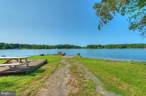 333 Cooke Ln, Bumpass, VA 23024 photo 24