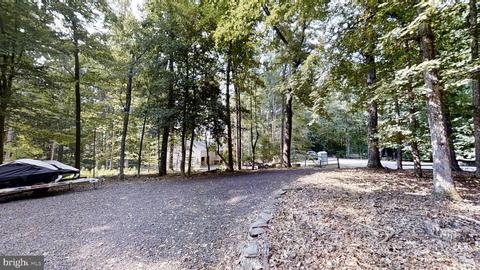 44 Tara Cir, Bumpass, VA 23024 photo 4
