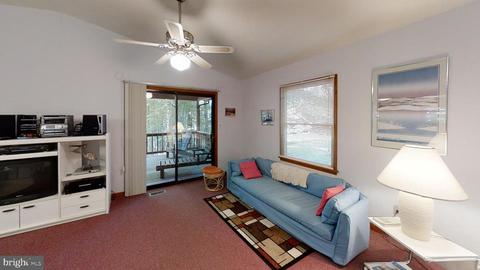 73 Commodore Ln, Bumpass, VA 23024 photo 6
