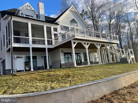 589 Busbees Point Rd, Bumpass, VA 23024 photo 5
