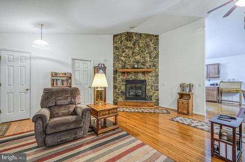 342 Bohannon Rd, Bumpass, VA 23024 photo 4