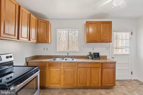 271 Beech Nut Dr, Louisa, VA 23093 photo 4