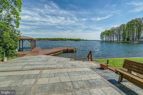 661 Busbees Point Rd, Bumpass, VA 23024 photo 6
