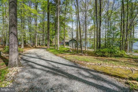 661 Busbees Point Rd, Bumpass, VA 23024 photo 73