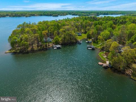 661 Busbees Point Rd, Bumpass, VA 23024 photo 12