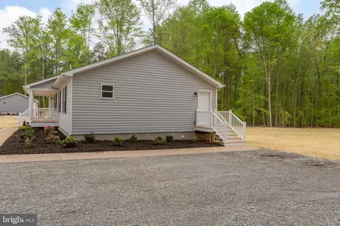 2045 Eastham Rd, Bumpass, VA 23024 photo 4