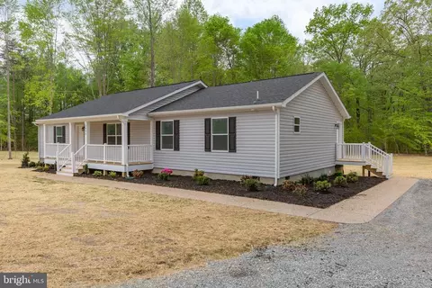 2045 Eastham Rd, Bumpass, VA 23024 photo 1