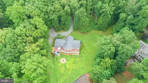671 Busbees Point Rd, Bumpass, VA 23024 photo 8