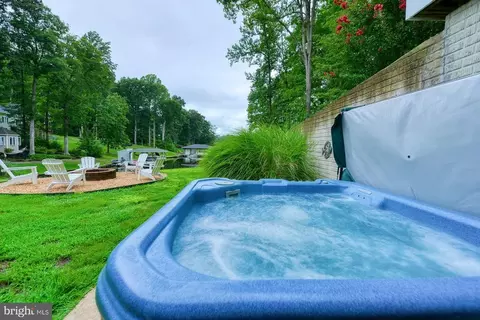 671 Busbees Point Rd, Bumpass, VA 23024 photo 15