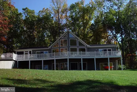 671 Busbees Point Rd, Bumpass, VA 23024 photo 1