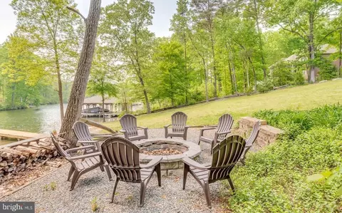127 Rose Cir, Bumpass, VA 23024 photo 74
