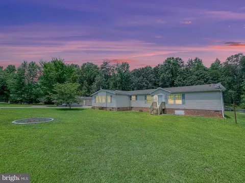 2477 Eastham Rd, Bumpass, VA 23024 photo 1