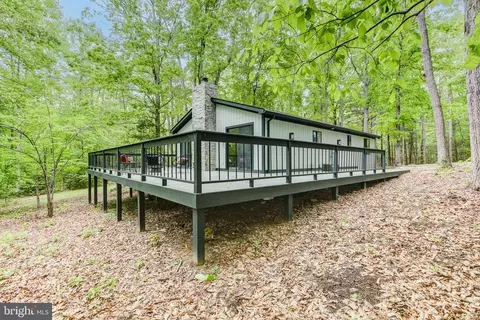 157 Eleanor Ln, Mineral, VA 23117