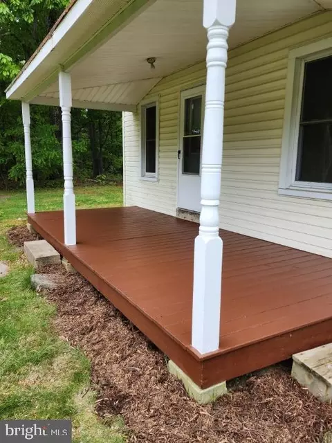 20724 Louisa Rd, Louisa, VA 23093